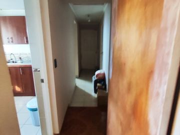 CASA DE 1 PISO CONCRETO, MUY AMPLIA, T VIEJOS