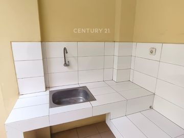 Ruko 4 Lantai Premium Di Emerald Kota Harapan Indah Bekasi