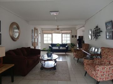 Dijual Rumah Cantik Dan Asri Sayap Sutami Kota Bandung
