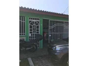 CASA VENTA 3 RECAMARAS MAÑANITAS