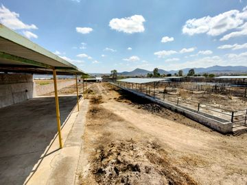TERRENO GRANJA EN VENTA EN SAN RAFAEL CORREGIDORA A 10 MIN DE QRO.
