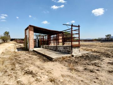 TERRENO GRANJA EN VENTA EN SAN RAFAEL CORREGIDORA A 10 MIN DE QRO.