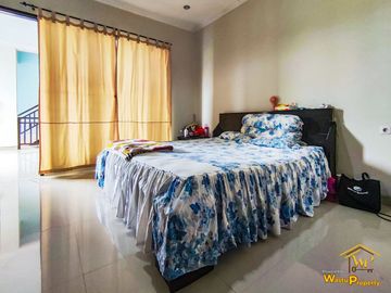 DIJUAL RUMAH 2 LANTAI, WITH ROOFTOP, VIEW GWK DI JIMBARAN, BALI