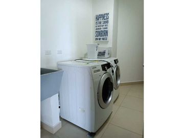 VENTA DE APARTAMENTO DE PLAYA EN SAN CARLOS, PH VISTAMAR GOLF & MARINA