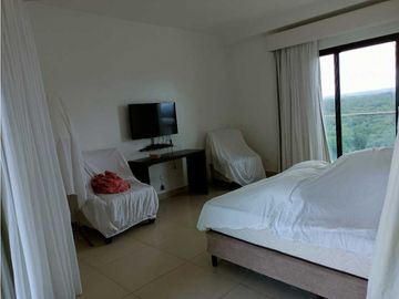 VENTA DE APARTAMENTO DE PLAYA EN SAN CARLOS, PH VISTAMAR GOLF & MARINA