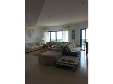 VENTA DE APARTAMENTO DE PLAYA EN SAN CARLOS, PH VISTAMAR GOLF & MARINA