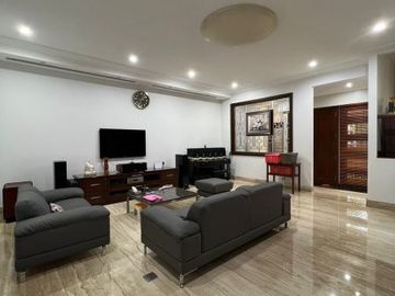 For Sale Luxurious Modern House at Bendungan Hilir Jakarta