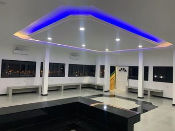 Se Vende Casa Cerca del Mar en Ballenita