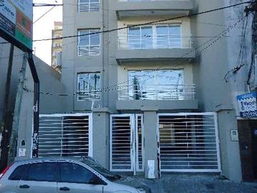 Semipiso en venta en Lanus Oeste