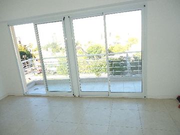 Semipiso en venta en Lanus Oeste