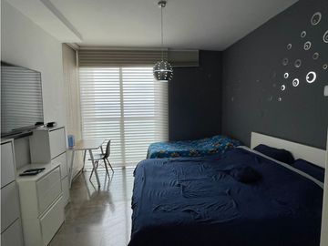 SE VENDE EN YOO & ARTS (TOP LOCATION)