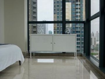For Sale / Rent 2BR Exclusive Apartment at District 8 SCBD