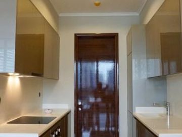 For Sale / Rent 2BR Exclusive Apartment at District 8 SCBD