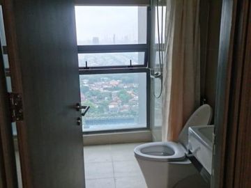 Apartemen ST Moritz New Ambassador 4 BR Semi Furnished Puri Indah