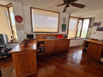 Hermosa casa de madera en Punta Blanca