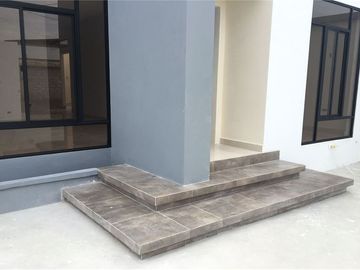 casa de venta independiente en Crucita Manabí