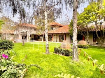 Casa en Venta en Los Nogales - Paseo de Alcalá