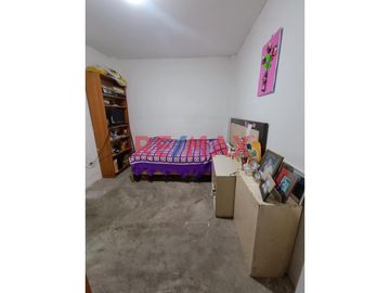 ¡Oportunidad En Lima Norte! Casa De 2 Pisos + Azotea En Venta – San Martín De Porres