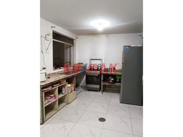 ¡Oportunidad En Lima Norte! Casa De 2 Pisos + Azotea En Venta – San Martín De Porres
