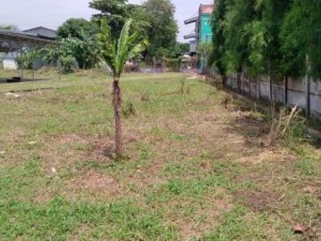 Rumah Cileungsi pinggir jalan Narogong bonus gudang aktif