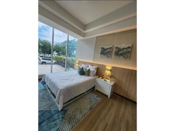 APARTAMENTO EN PROYECTO EN AVENIDA BALBOA, PH SEA SIDE HOUSE