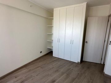 Oportunidad De Inversión: Vendo Moderno Departamento De 44M² En San Isidro