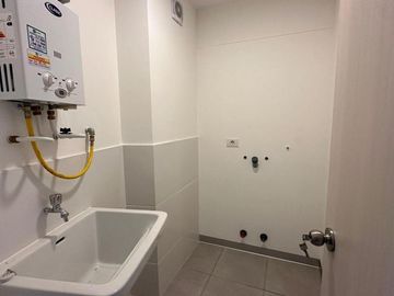Oportunidad De Inversión: Vendo Moderno Departamento De 44M² En San Isidro