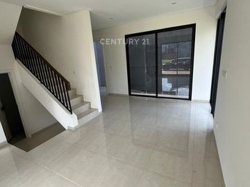 Disewakan Rumah Bagus Siap Huni Strategis Di Bintaro Sektor 9