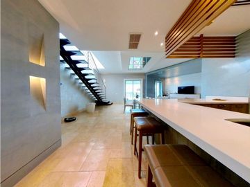 Se Vende Apartamento de 291 m2, en Buenaventura, a $698,000.00