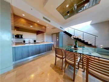 Se Vende Apartamento de 291 m2, en Buenaventura, a $698,000.00