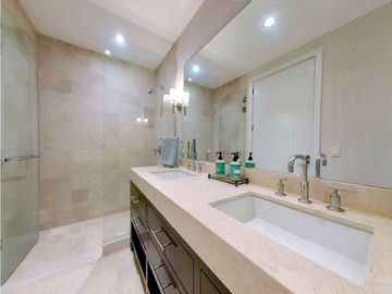 Se Vende Apartamento de 291 m2, en Buenaventura, a $698,000.00