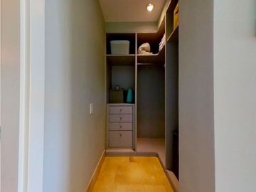 Se Vende Apartamento de 291 m2, en Buenaventura, a $698,000.00