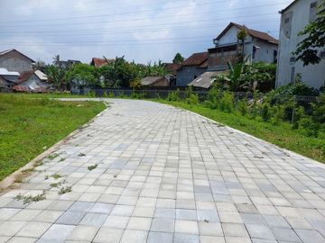 Murah dan Super Strategis Kaliurang Km 8: Selatan Jalan Damai, SHM-P