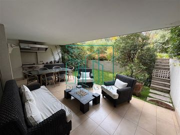 Duplex 5D y 4B más 4 Est. Jardin a pasos Colegio Los Alerces