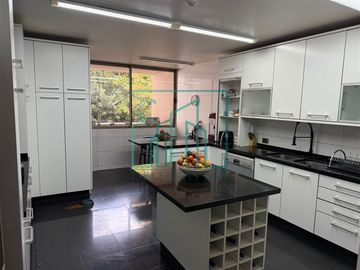 Duplex 5D y 4B más 4 Est. Jardin a pasos Colegio Los Alerces