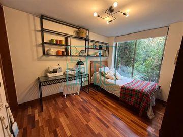 Duplex 5D y 4B más 4 Est. Jardin a pasos Colegio Los Alerces