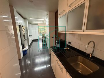 Duplex 5D y 4B más 4 Est. Jardin a pasos Colegio Los Alerces