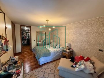 Duplex 5D y 4B más 4 Est. Jardin a pasos Colegio Los Alerces