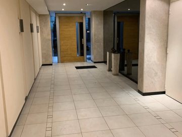 NUEVO PRECIO - Departamento en Venta en Caballito 3 ambientes 59 m2 + balcón al contrafrente, con cochera - Av Pedro Goyena 400