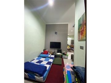 Rumah Siap Huni aman nyaman Daerah Taman Cibaduyut indah Bandung