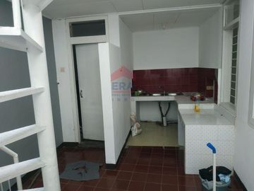 Rumah sukawarna lokasi tengah kota sayap Pasteur 5 menit tol Pasteur