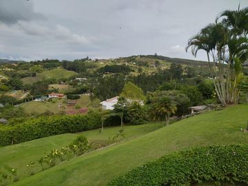 casa campestre en venta en calima. Cod V10470