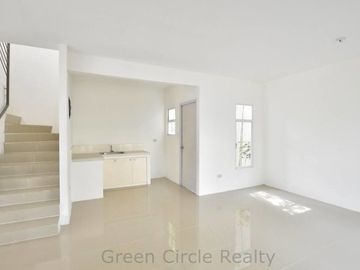 House and lot for sale in Cavite, with Balcony, near Manila