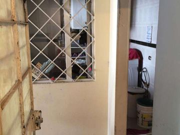 CASA AMPLIA Y  RENTABLE  EN VENTA BARRIO ROMA IV, BOGOTA COLOMBIA