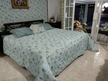 Rumah Mewah Luxury Kolam Renang Tanah Luas Selatan Ambarukmo Plaza
