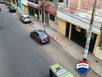 🏡 ¡OPORTUNIDAD ÚNICA EN PIURA! 🏡

¿Estás buscando la casa perfecta en una ubicación privilegiada? ¡Tu búsqueda ha terminado! Presentamos una exclusi