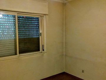 CASA EN LOTE PROPIO DE 3 AMBIENTES. ¡¡¡ IDEAL PARA CONSTRUCTORES