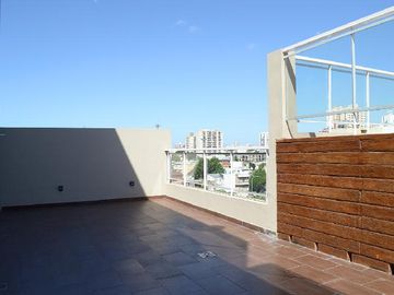 Mono ambiente divisible c/ balcón y AA al frente y renta (4 B)