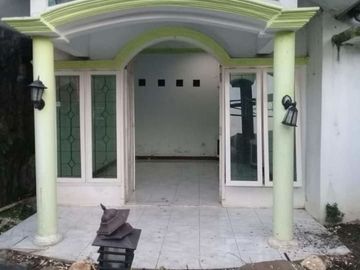 Di jual rumah di Sukamiskin Arcamanik Bandung