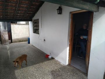 Casa PH en venta en Remedios de Escalada Oeste
